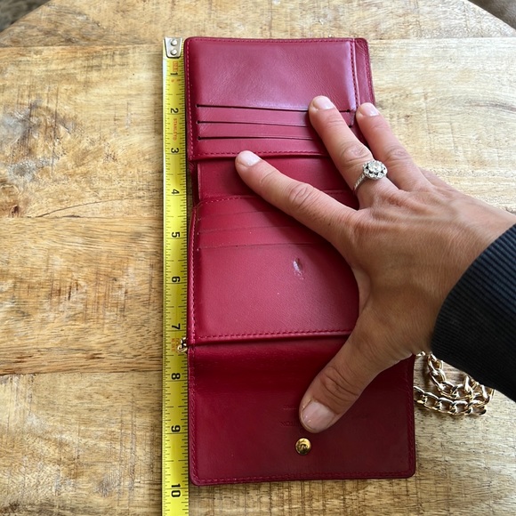 Louis Vuitton Vintage Vernis Double Flap Red Leather Wallet with Chain & Insert - Picture 15 of 17